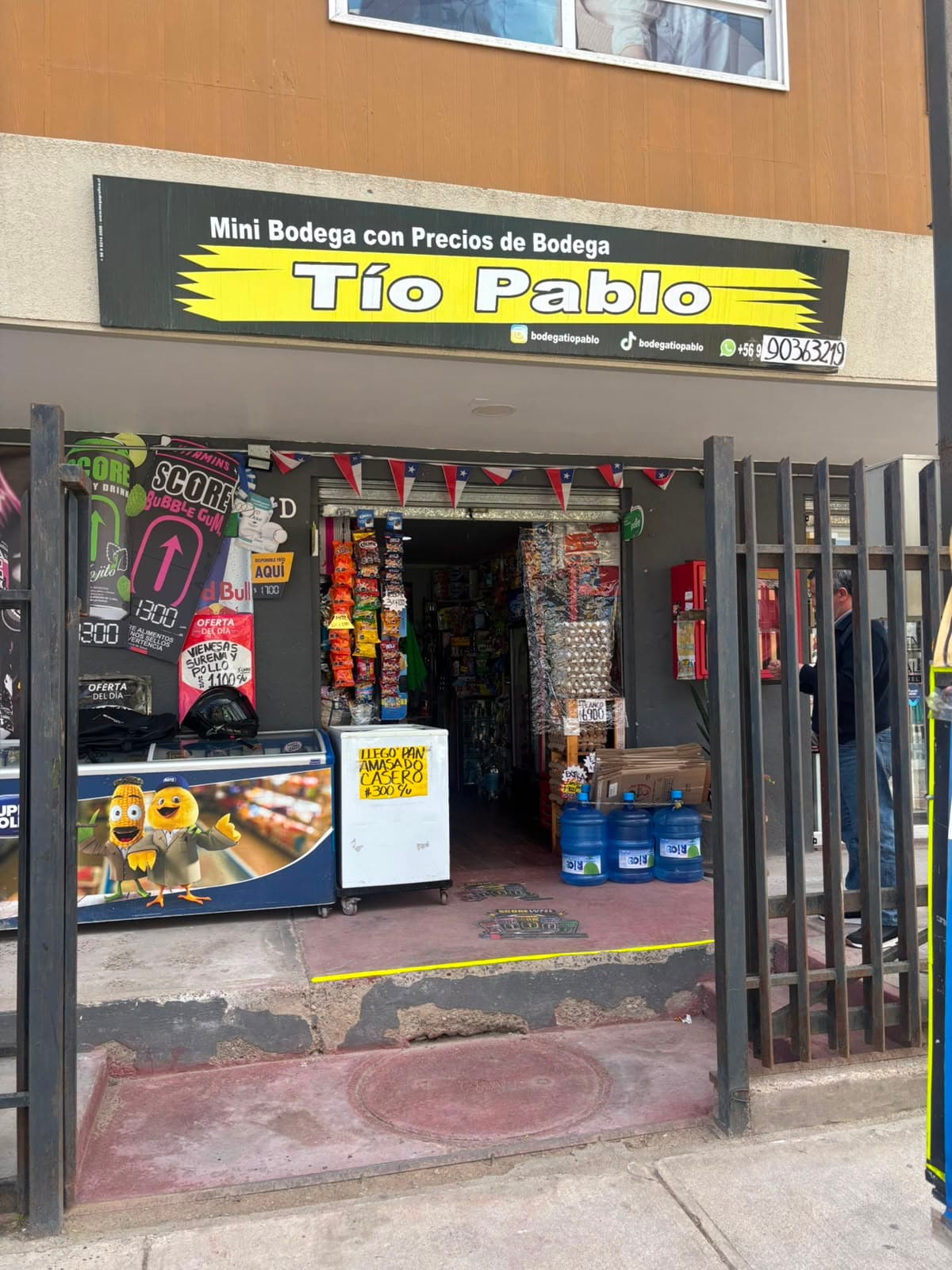 Fachada del Minimarket Tío Pablo